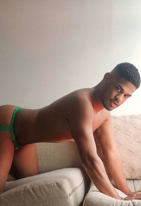 Foto desnuda filtrada de OnlyFans de Jaden Tyler