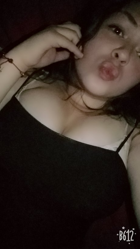 Foto desnuda filtrada de OnlyFans de Kattie