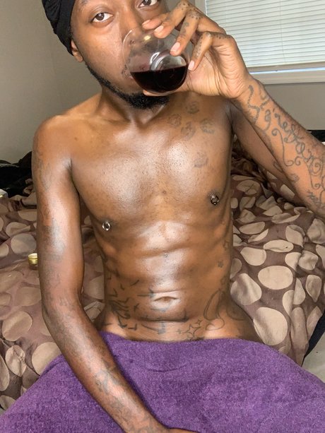 Foto desnuda filtrada de OnlyFans de Daiquans Delight
