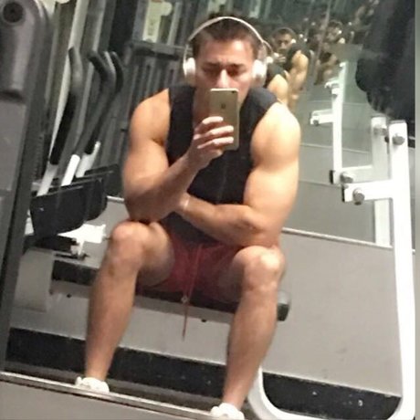 Foto desnuda filtrada de OnlyFans de Lukas
