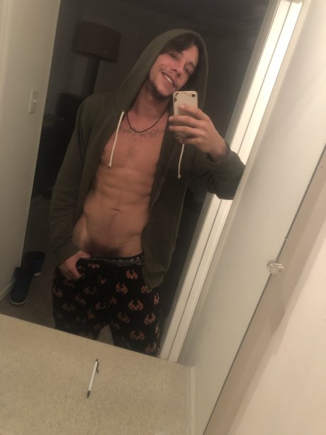 Foto desnuda filtrada de OnlyFans de Differentbreed