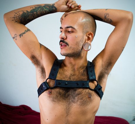 Foto desnuda filtrada de OnlyFans de Mika