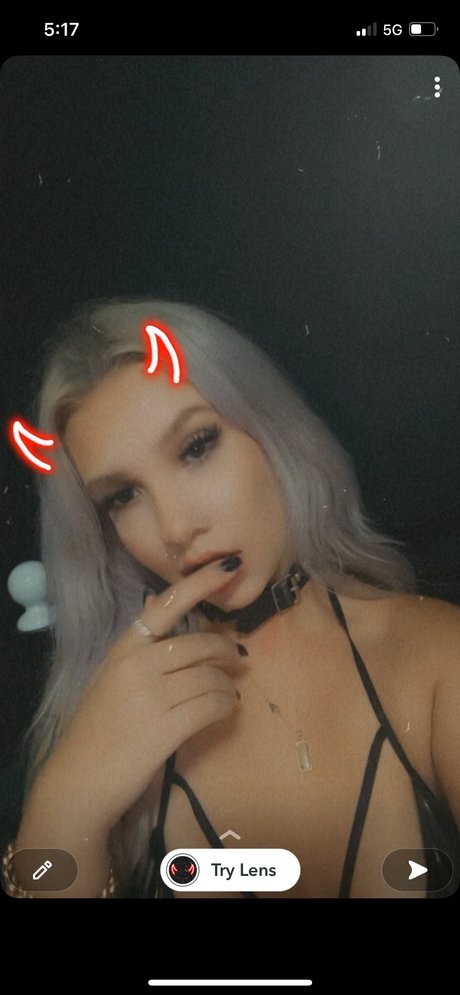 Foto desnuda filtrada de OnlyFans de Bad Barbie