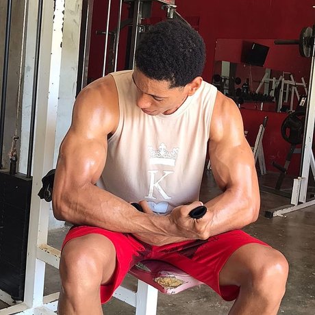 Foto desnuda filtrada de OnlyFans de Peten Washington