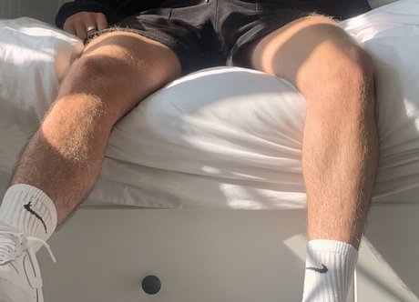 Foto desnuda filtrada de OnlyFans de Ollie Taylor
