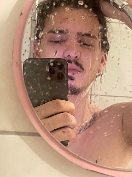 Foto desnuda filtrada de OnlyFans de Xnicux
