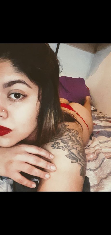Foto desnuda filtrada de OnlyFans de Canddylola