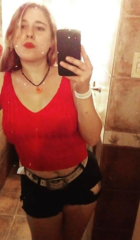 Vicky Hot Nice Ass
