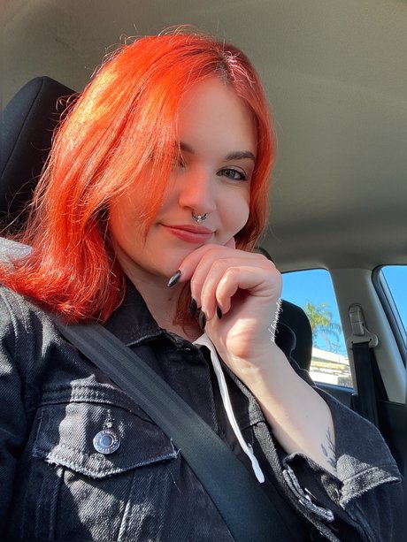 Foto desnuda filtrada de OnlyFans de Fernrylie
