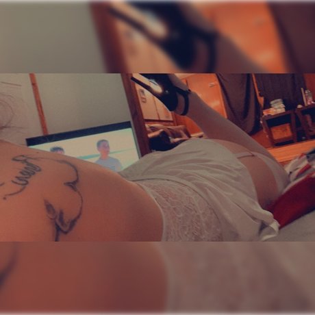 Foto desnuda filtrada de OnlyFans de Lacie Ann