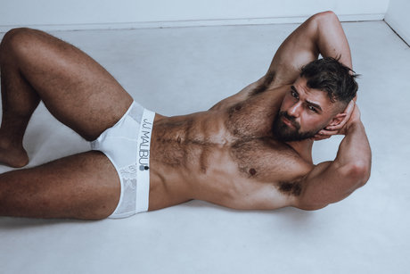 Foto desnuda filtrada de OnlyFans de Masterbaytes