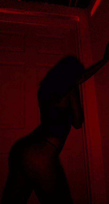 Foto desnuda filtrada de OnlyFans de Kylie Ann