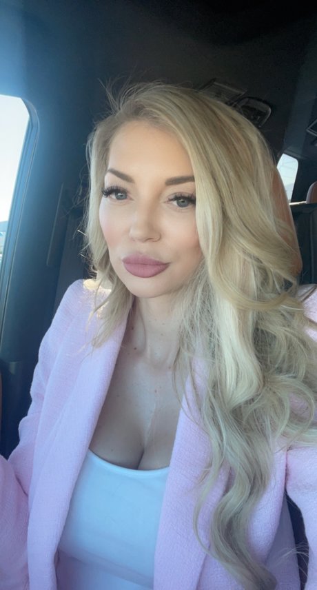Foto desnuda filtrada de OnlyFans de Kira