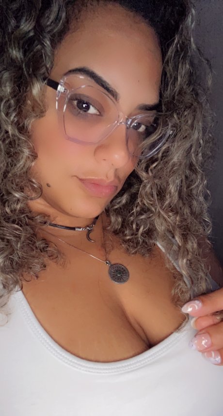 Foto desnuda filtrada de OnlyFans de Inanna Ly