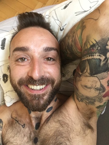 Foto desnuda filtrada de OnlyFans de Mion