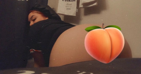 Foto desnuda filtrada de OnlyFans de Lee