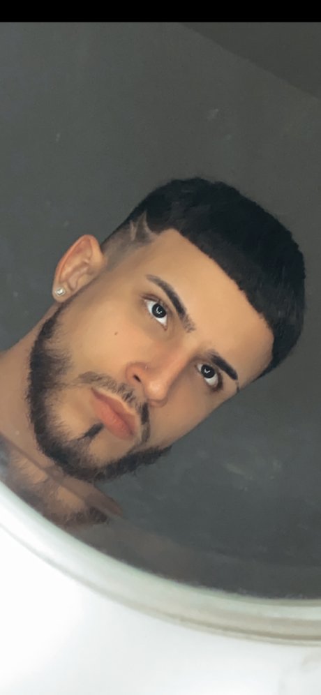Foto desnuda filtrada de OnlyFans de Mlboii