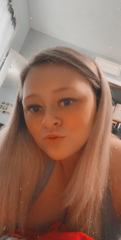 Foto desnuda filtrada de OnlyFans de Hannah