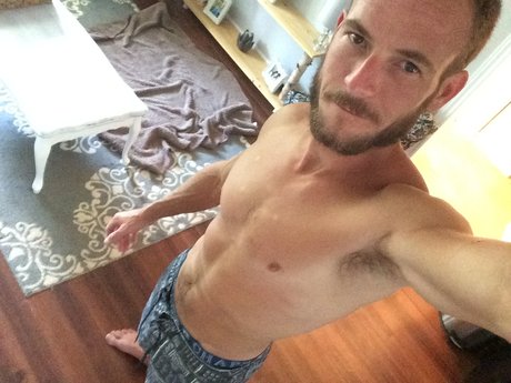 Foto desnuda filtrada de OnlyFans de Blake