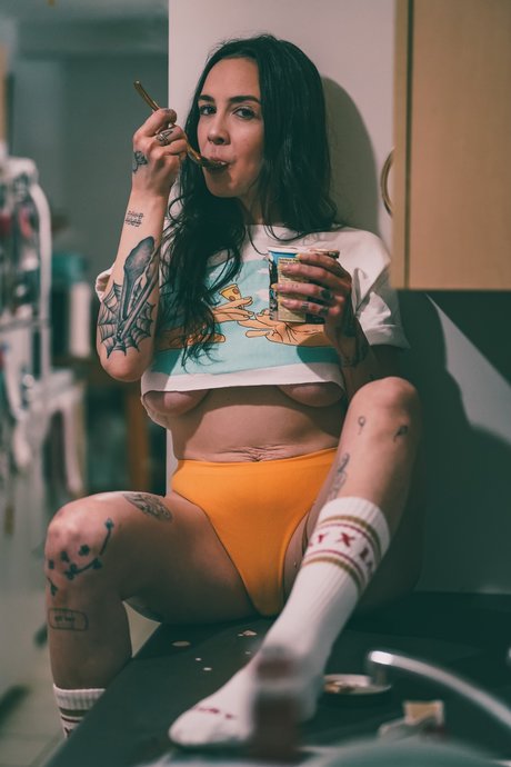 Foto desnuda filtrada de OnlyFans de Kitty