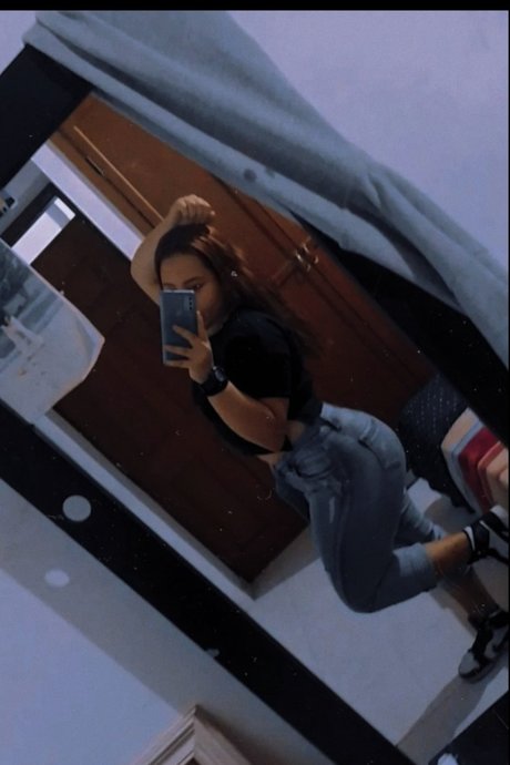 Foto desnuda filtrada de OnlyFans de Luisa Contreras