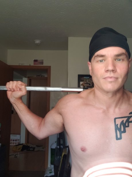 Foto desnuda filtrada de OnlyFans de Mike