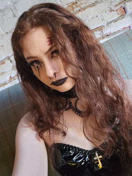 Foto desnuda filtrada de OnlyFans de Bubblegumgoth