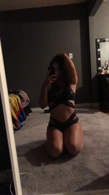 Foto desnuda filtrada de OnlyFans de Marissa