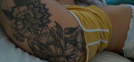 Foto desnuda filtrada de OnlyFans de Julia Lauren