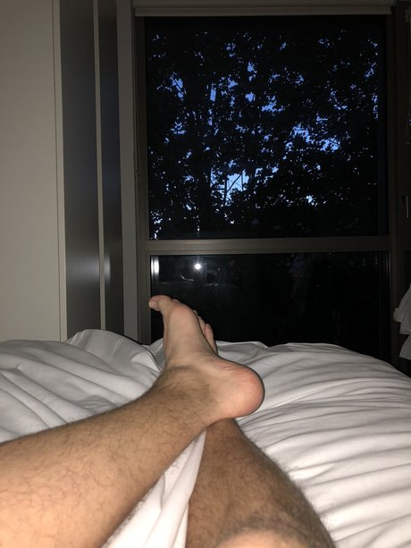 Foto desnuda filtrada de OnlyFans de Feet Boy