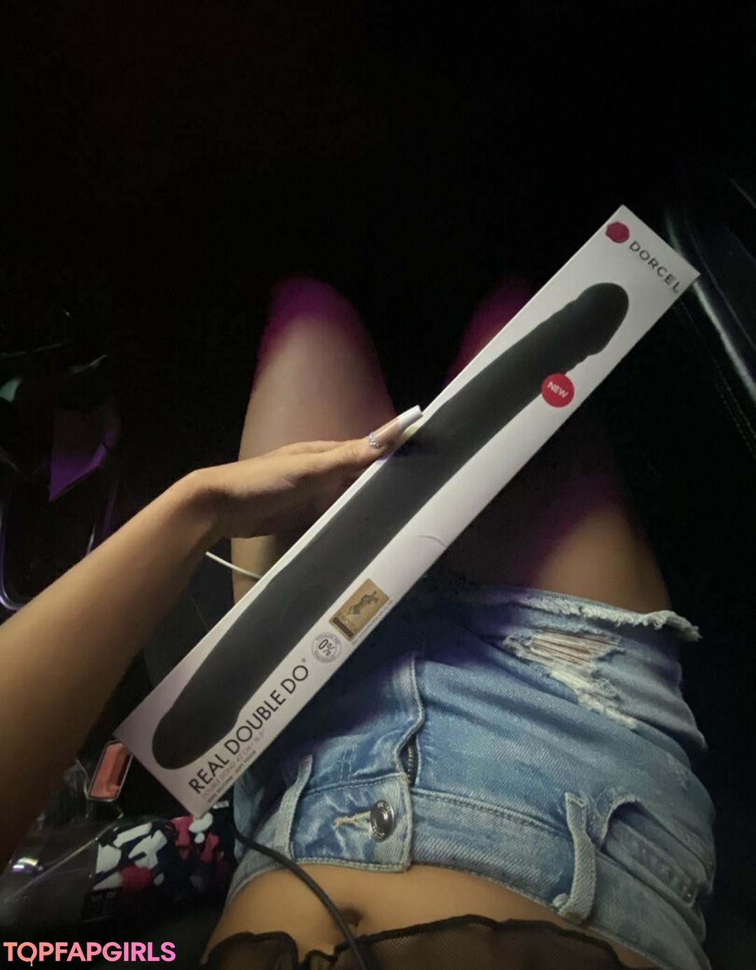 Foto desnuda filtrada de OnlyFans de Lilbabyalison #20 Foto desnuda filtrada de OnlyFans de Lilbabyalison #20