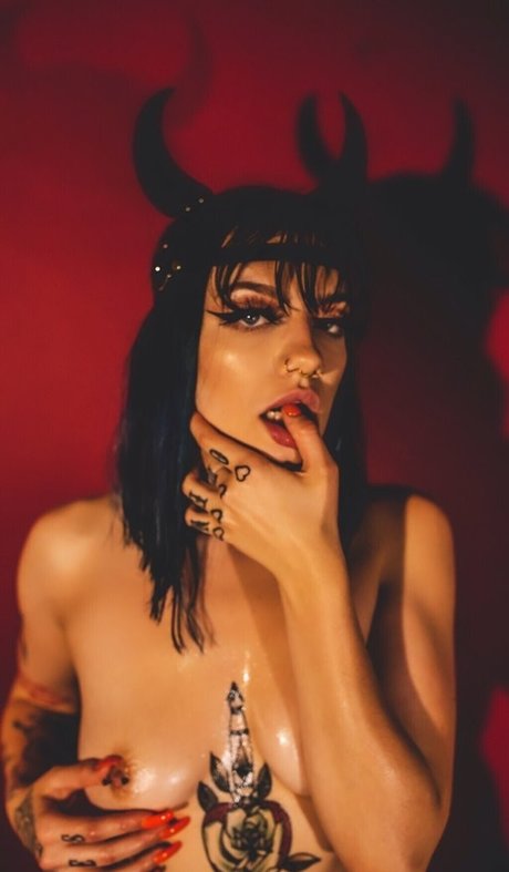 Foto desnuda filtrada de OnlyFans de Krispykremerose