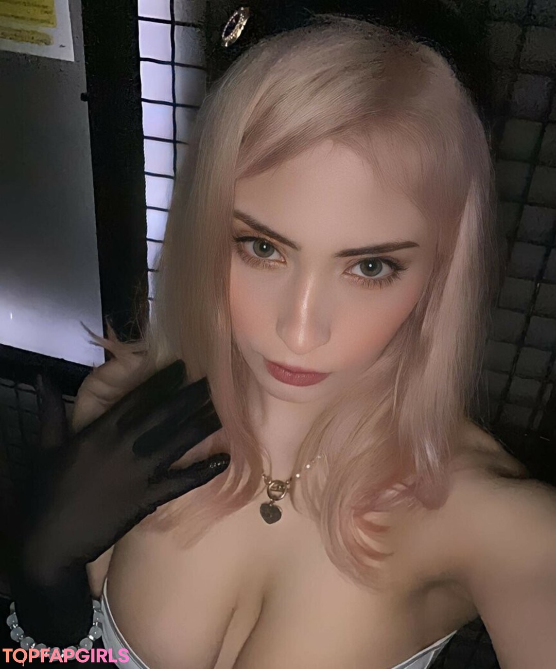 Foto desnuda filtrada de OnlyFans de Athena Cosplay #128 Foto desnuda filtrada de OnlyFans de Athena Cosplay #128