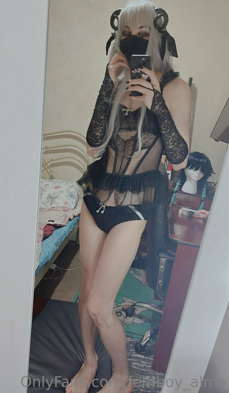 Foto desnuda filtrada de OnlyFans de Femboyalma