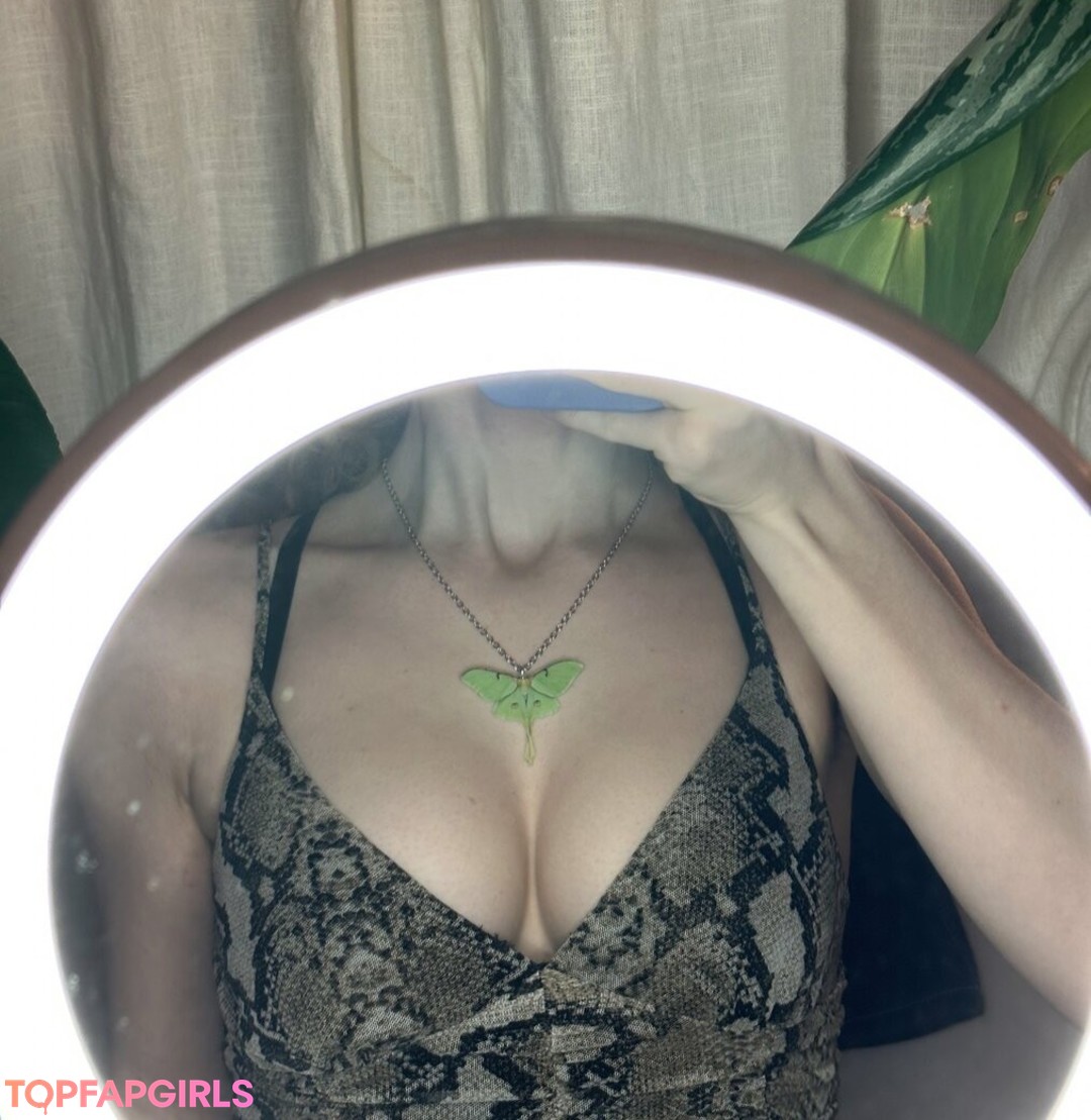 Foto desnuda filtrada de OnlyFans de Fvckseaworld #7 Foto desnuda filtrada de OnlyFans de Fvckseaworld #7