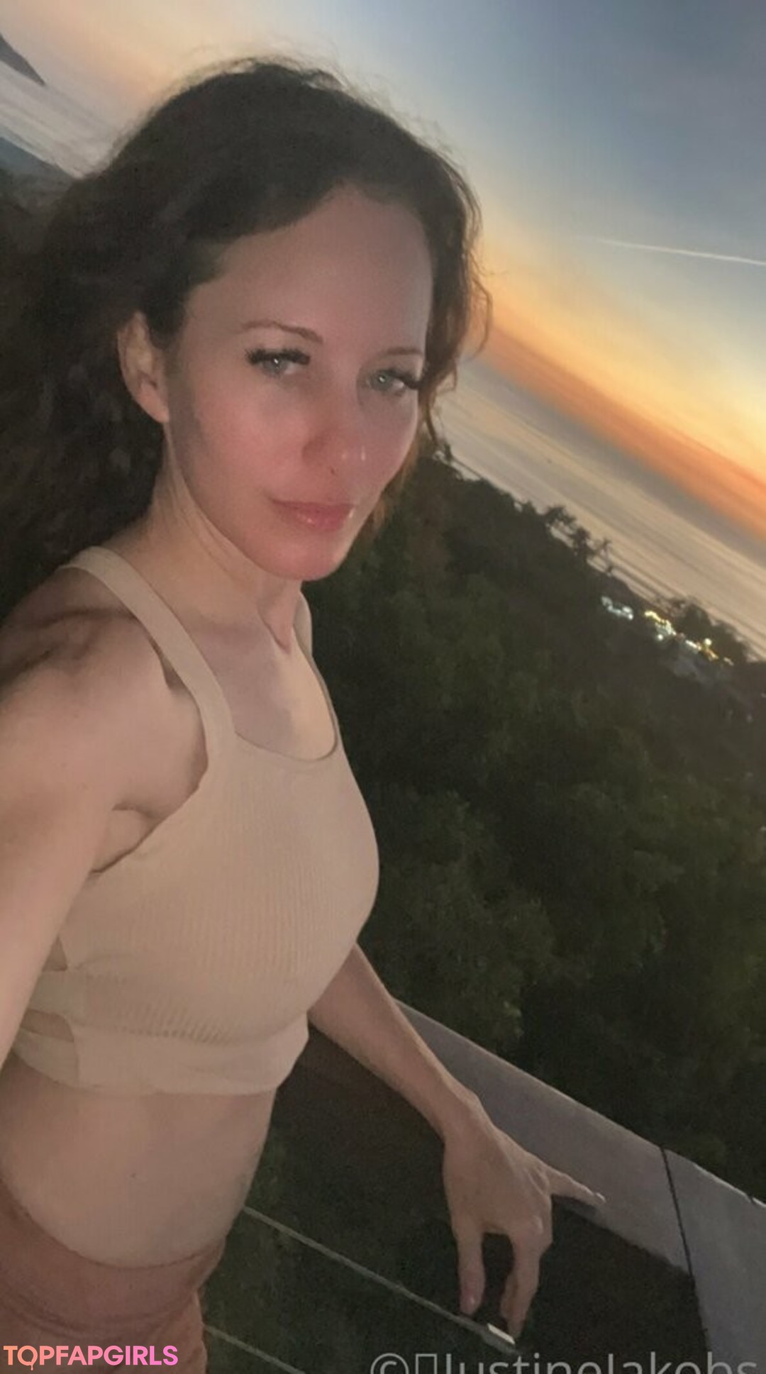 Foto desnuda filtrada de OnlyFans de Justinejakobs #1297 Foto desnuda filtrada de OnlyFans de Justinejakobs #1297