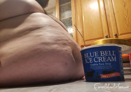 Femalefeederheaven