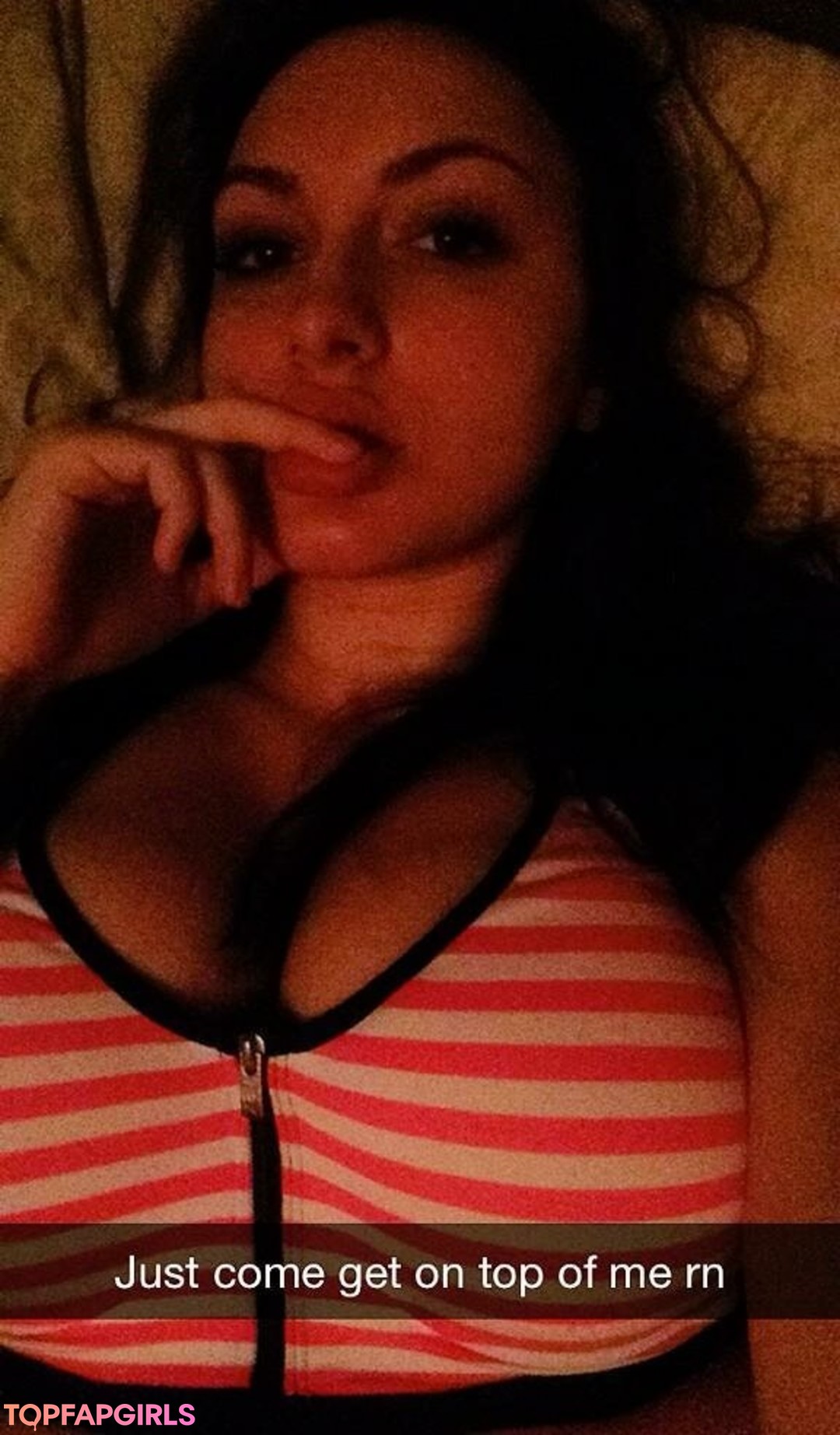 Foto desnuda filtrada de OnlyFans de Katiepurrs #117 Foto desnuda filtrada de OnlyFans de Katiepurrs #117