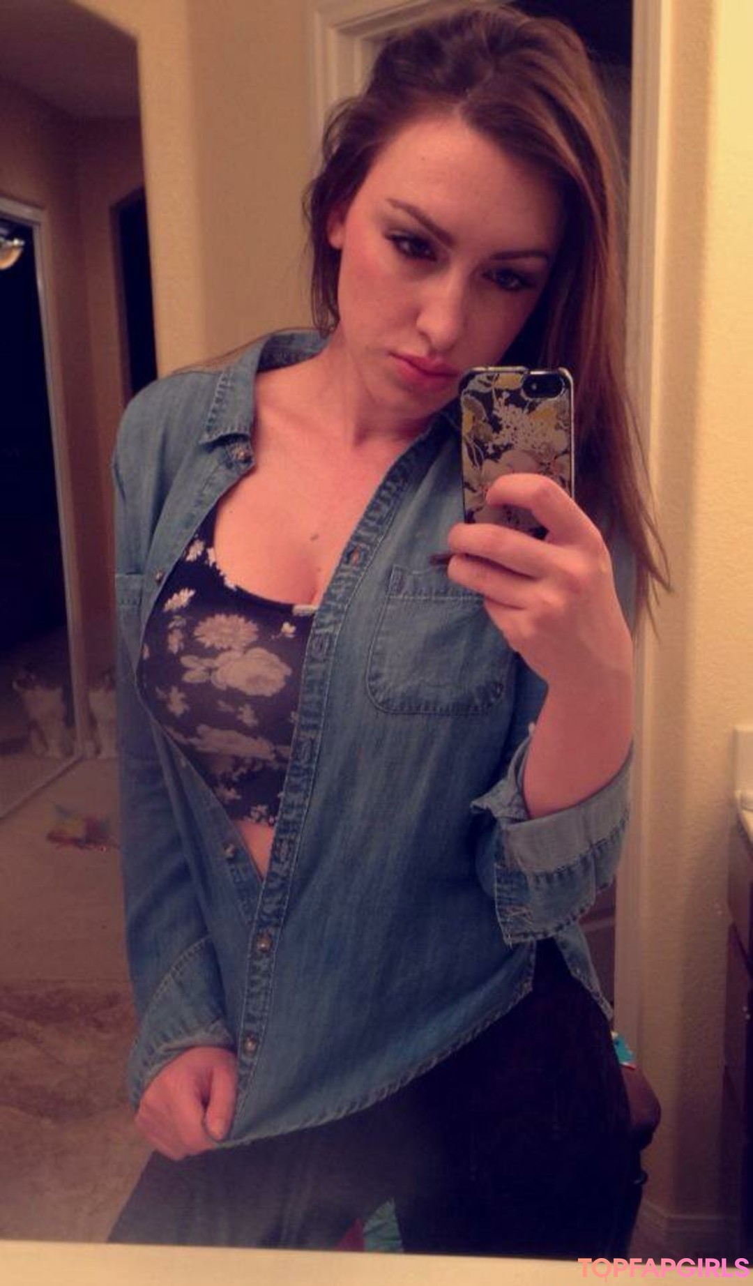 Foto desnuda filtrada de OnlyFans de Katiepurrs #41 Foto desnuda filtrada de OnlyFans de Katiepurrs #41