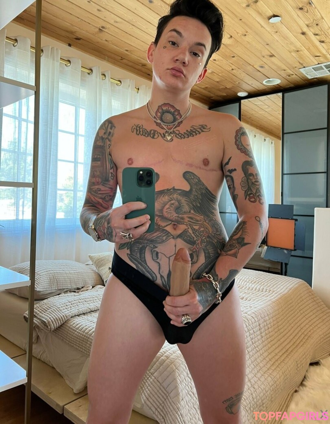 Foto desnuda filtrada de OnlyFans de Nikkihearts #155 Foto desnuda filtrada de OnlyFans de Nikkihearts #155