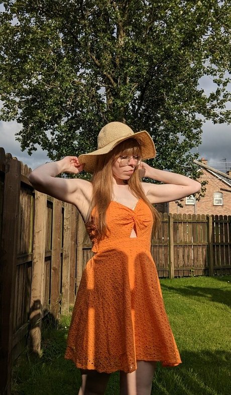 Foto desnuda filtrada de OnlyFans de Bat Maisie