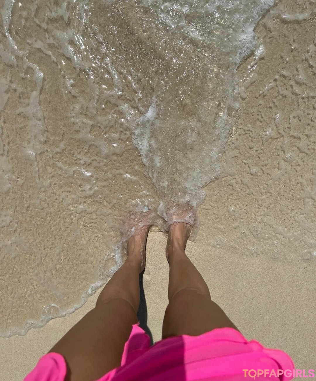 Foto desnuda filtrada de OnlyFans de Andrea Helfrich #237 Foto desnuda filtrada de OnlyFans de Andrea Helfrich #237