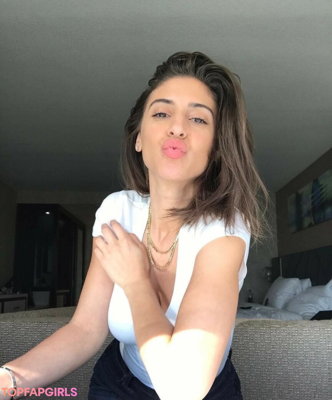 Foto desnuda filtrada de OnlyFans de Andrea Helfrich #244 Foto desnuda filtrada de OnlyFans de Andrea Helfrich #244