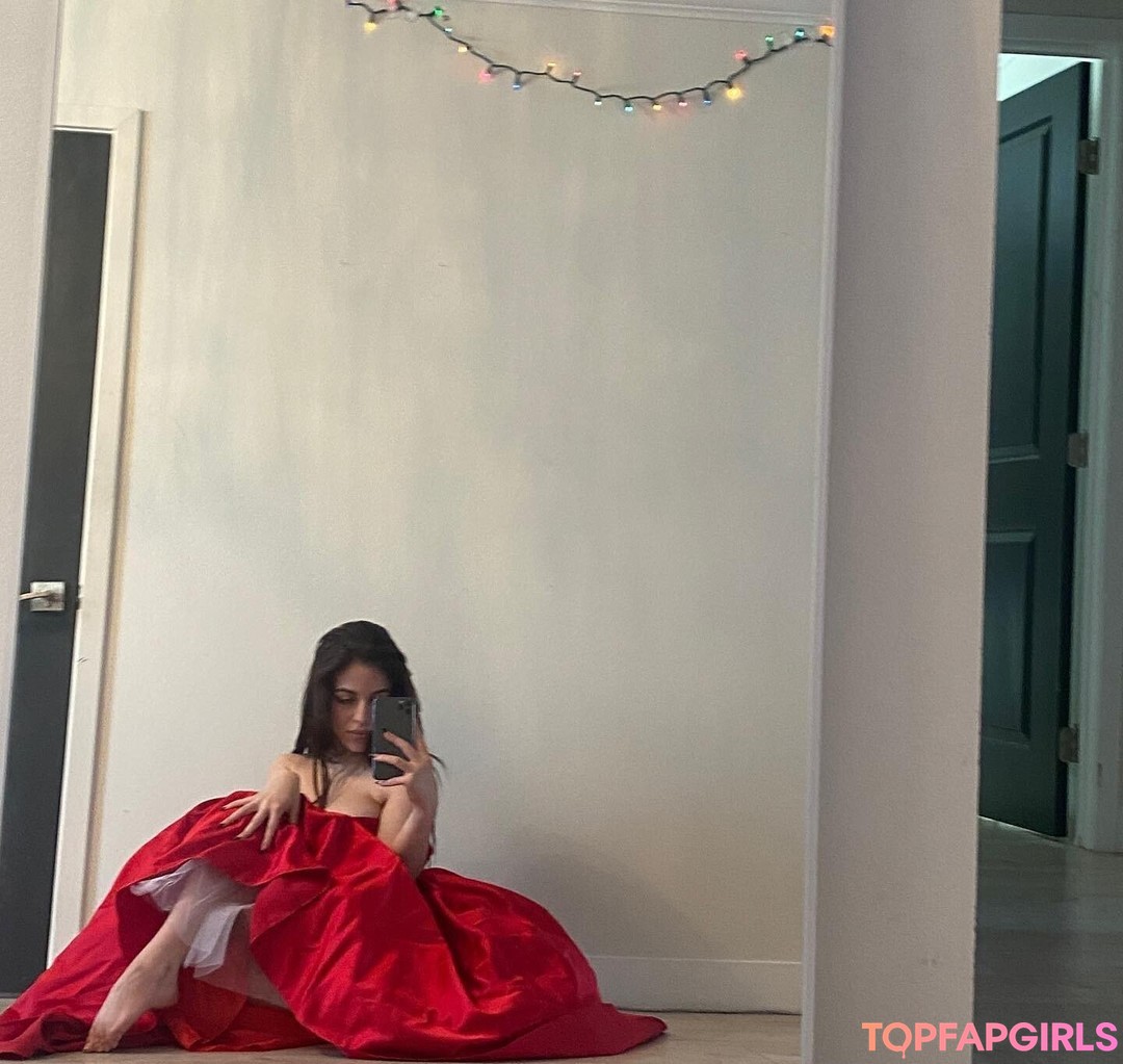Foto desnuda filtrada de OnlyFans de Baby Ariel #103 Foto desnuda filtrada de OnlyFans de Baby Ariel #103