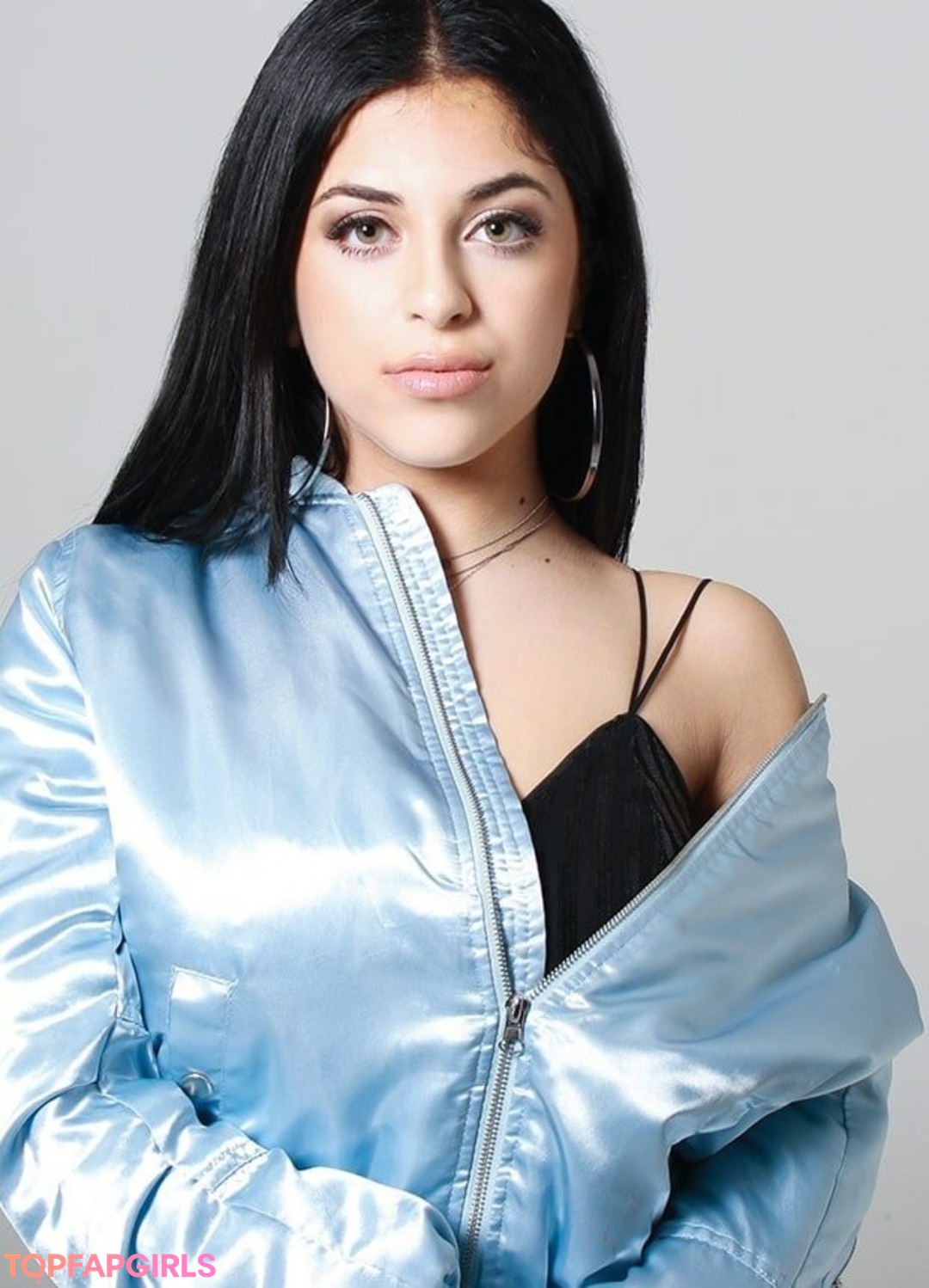 Foto desnuda filtrada de OnlyFans de Baby Ariel #141 Foto desnuda filtrada de OnlyFans de Baby Ariel #141
