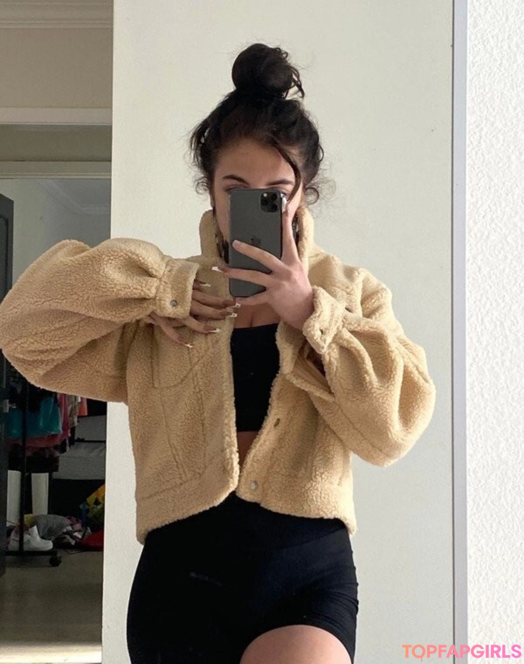 Foto desnuda filtrada de OnlyFans de Baby Ariel #43 Foto desnuda filtrada de OnlyFans de Baby Ariel #43