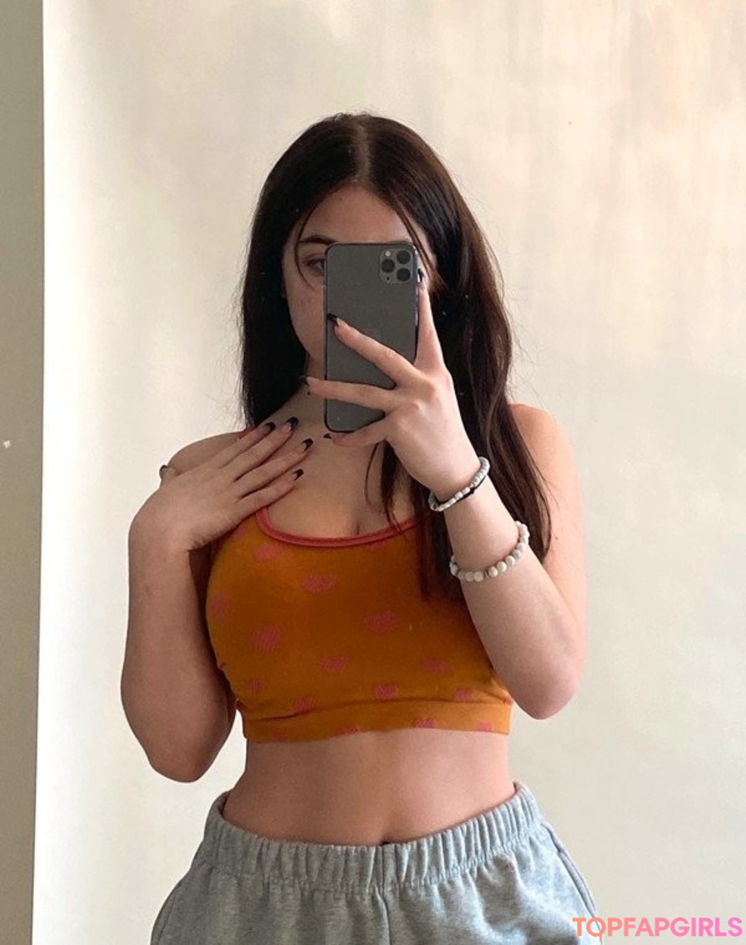 Foto desnuda filtrada de OnlyFans de Baby Ariel #9 Foto desnuda filtrada de OnlyFans de Baby Ariel #9