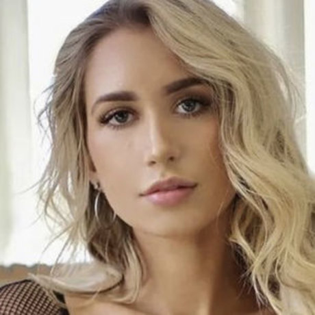 Nikki Sullivan