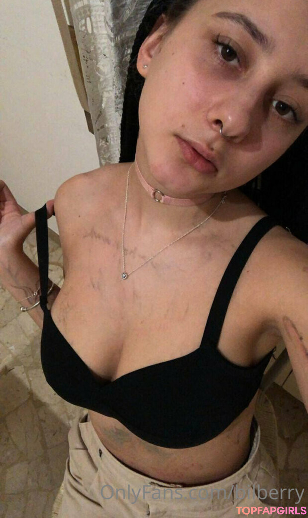 Foto desnuda filtrada de OnlyFans de Liloo Moon #83 Foto desnuda filtrada de OnlyFans de Liloo Moon #83