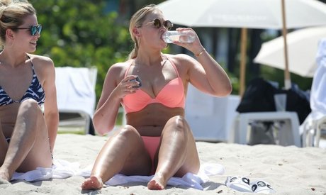 Iskra Lawrence